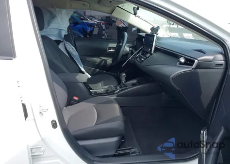 2021 Toyota Corolla Le z USA, uszkodzony, nr VIN 5YFEPMAE3MP211790